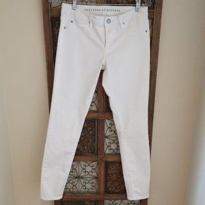 Articles of Society size 26 skinny fit white jeans